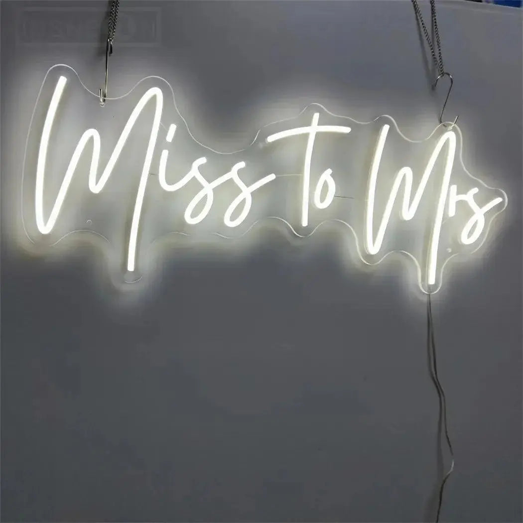 Neon LED Sign Mr & Mrs Custom Wedding Party Wall Neon Sign Light Room Bedroom Decor Hanging Neon Lamp Decoration Gifts Neon Lamp FYLZGO Signs