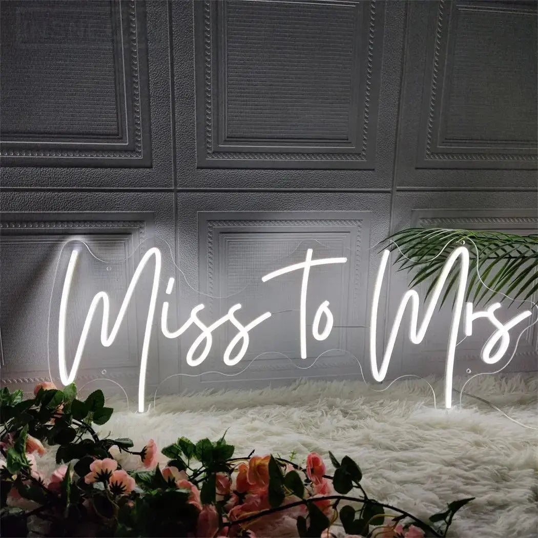 Neon LED Sign Mr & Mrs Custom Wedding Party Wall Neon Sign Light Room Bedroom Decor Hanging Neon Lamp Decoration Gifts Neon Lamp FYLZGO Signs